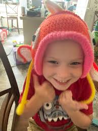 I've been meaning to show my boyfriend how to crochet for ages, got him  going today and he smashed a chain in about 15 min! Took me 3 days when I  started