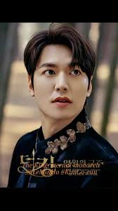 Zhan Ling He and Liu Yu Ning are both 190 cm tall. They look handsome at  this height, but sometimes their height can be inconvenient in everyday  life, as they have to