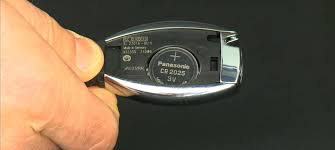Brock frady howtocarguy online tutorials how to change battery tutorial on changing key fob battery learning tutorials. Mercedes Benz Key Battery Replacement Car Key Battery Replacement
