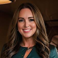 Erica Gillespie's Instagram, Twitter & Facebook