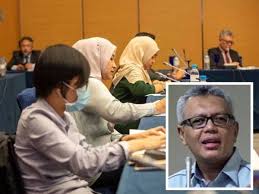 Being a central bank initiative. Isu Moratorium Akpk Saran Peminjam Ke Institusi Perbankan