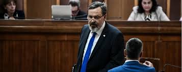 Ο χρήστος γλωσσίδης έγινε σεφ χάρη στο παστίτσιο του πατέρα του. O Xrhstos Pappas Emfanisthke Kai Edwse Synentey3h Ston Stefano Xio Ellada Eidhseis