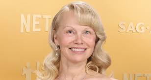 Pamela Anderson Sets Next Film Role, Joins Cast of 'Place to Be' with Ellen  Burstyn & Taika Waititi