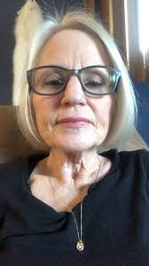 What do you think of my hairstyle and glasses?