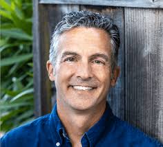 Scott Dodson's Instagram, Twitter & Facebook