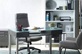 The following example shows how to test a printer's capabilities and configure the print job to take advantage of them. Best Staples Deals And Sales For May 2021