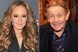 Leah Remini Remembers Late Costar Jerry Stiller