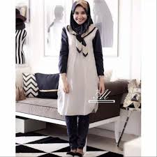 Pada postingan kali ini admin akan berbagi perihal gambar desain baju ibi terbaru yang kami posting dengan judul 400+ gambar desain baju i. 42 Gambar Baju Batik Zaskia Sungkar Paling Unik Modelbaju Id