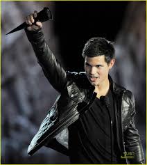 Hollywood's dark side - fake nudes of Xochitl Gomez and other stars revealed