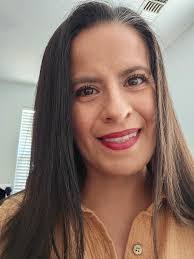 Carrie Blanton's Instagram, Twitter & Facebook