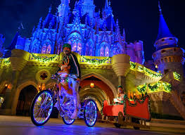 Cool túra filmelőzetessel amerikai vígjáték paramount channel tv műsor 2020. Disney Channel Adds Magical Holiday Special From Walt Disney World Resort With Disney Holiday Magic Quest Disney Parks Blog