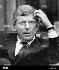 Cliff Mark's Instagram, Twitter & Facebook