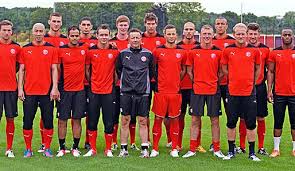 Fortuna düsseldorf hat das verfolgerduell gegen st. Fortuna Mit 16 Neuverpflichtung