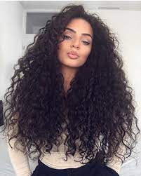 45 Elegant Naturally Curly Hair For Beautiful Women Hairstyles 2019 Women Beauty Blog Curly Hair Styles Hair Beauty Natural Hair Styles