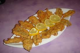 Sciacquare le alici accuratamente sotto l'acqua corrente e falle scolare per bene, poi riporle in un piatto.in una ciotola. Ricetta Cotto E Mangiato Del 14 Giugno Alici Fritte Myitalian Ricette Italiane