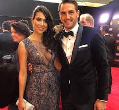 The son and grandson of former hawthorn players. How Old Is Josh Kennedy Bio Wiki Age Career Net Worth Salary Wife Fifa Bio Gossipy