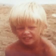 Strage di Ustica, le foto mai viste degli 81 morti del Dc9 e le loro storie 