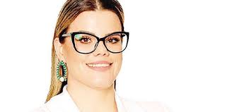 Com aplausos, amigos e parentes se despedem do ator Sérgio Britto