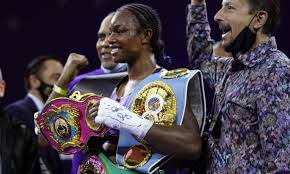 Claressa shields had to work for her first professional win in mma. Claressa Shields Beats Dicaire To Become First Four Belt Champion At Two Weights Claressa Shields The Guardian