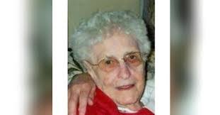 Mary Middlemiss's Instagram, Twitter & Facebook