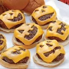 Pin De Catalogo De Festas Em Festa Halloween Em 2020 Comidas Para Festa De Halloween Doces Para Halloween Jantar Do Dia Das Bruxas