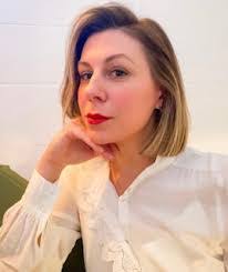 Jennifer Billiot's Instagram, Twitter & Facebook