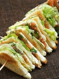 Sandwich Au Saumon Fume Recette Sandwich Au Saumon Sandwich Au Saumon Fume Saumon Fume