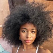 Vicky Abel🦋 (@vickyyabel16)