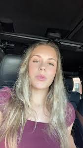 Rachel Lundquist's Instagram, Twitter & Facebook