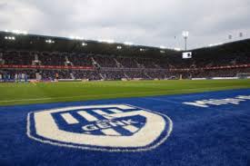 Check spelling or type a new query. Greenkeepers Van Krc Genk Schotelden Beste Grasmat Voor En M Het Nieuwsblad Mobile