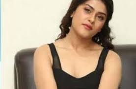 She started her acting career through hindi television serial swaragini in 2015. Sphyybivkmhbhm