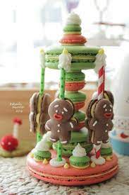 Pin By Emily A On Reposteria Y Modelado Christmas Macarons Cute Desserts Desserts