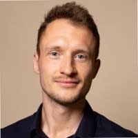 400+ "Kubiak" profiles