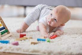Viele junge eltern beschäftigt die frage, wann ihr baby sitzen kann. Babyentwicklung Was Kann Mein Kind Wann Eltern De