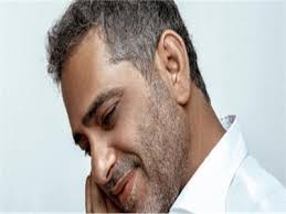 فضل عبد الرحمن شمندر شاكر الشهير بـفضل شاكر مغني لبناني، بدأ حياته الفنية مبكراً في عُمرِ 15 سنة وذلك في الحفلات الصغيرة والأعراس أدّى العديد من الأغاني الأصلية. ØªØ·ÙØ±Ø§Øª Ø§ÙØ­Ø§ÙØ© Ø§ÙØµØ­ÙØ© ÙÙ ÙØ¶Ù Ø´Ø§ÙØ± Ø¨Ø¹Ø¯ Ø¥ØµØ§Ø¨ØªÙ Ø¨ÙÙØ±ÙØ³ ÙÙØ±ÙÙØ§ Ø¨ÙØ§Ø¨Ø© Ø£Ø®Ø¨Ø§Ø± Ø§ÙÙÙÙ Ø§ÙØ¥ÙÙØªØ±ÙÙÙØ©