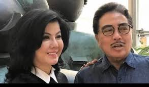 Terlebih lagi kasus bocah imut ini mulai menyeret margriet yang diduga menjadi otak dalam pembunuhan sadis tersebut. Kxzy8ngdkmmamm