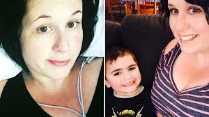 Donna Truscott's Instagram, Twitter & Facebook