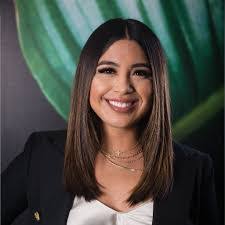 Marissa Romo's Instagram, Twitter & Facebook