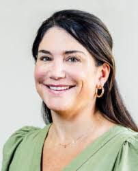 Kara Todd's Instagram, Twitter & Facebook