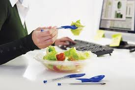 Si es tu caso, en este artículo te explicamos los requisitos legales y normativa aplicable, tanto a nivel local, autonómica. Consejos Para Llevar La Comida Al Trabajo De Forma Segura Diario De Gastronomia Cocina Vino Gastronomia Y Recetas Gourmet