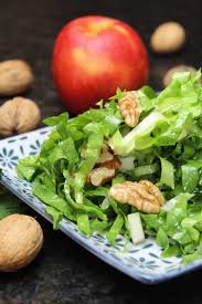 Endiviensalat Rezept Mit Diesem Trick Schmeckt Er Nicht Bitter Rezept Endiviensalat Rezepte Endivie