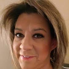 Renee Benitez's Instagram, Twitter & Facebook