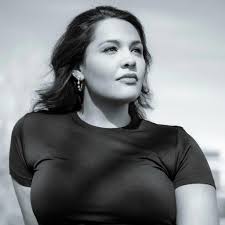 The thoughtfulness within. @rafacatarussi_ during our model meetup event  Sunday. #model #modellife #photoshoot #portraitphotography #portrait  #urbanphotography #urbanfashion #photomeetup #naturallight  #naturallightphotography