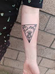 Rock n roll tattoo is owned by jerry schwartz who hails from newport ri and has had studios in ri, m. Illustrative Thistle By Graham At Rock N Roll Tattoo Dundee Scotland Tattoos