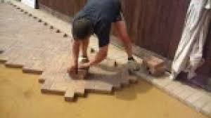 How to install parquetvinyl in herringbone pattern? Laying Block Paving 45 Degree Herring Bone Youtube