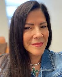 Alicia Pena's Instagram, Twitter & Facebook