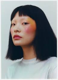 Beauty photographer Felicity Ingram merges classic natural and unorthodox  portraiture