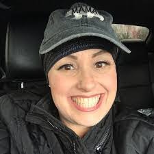 Amy Islas's Instagram, Twitter & Facebook