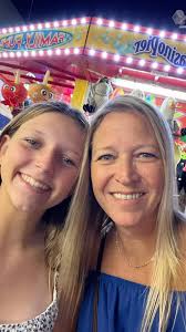 Girls weekend came and went so fast but @gianna.golding you will have my  heart forever. I love you so much and spending precious time with you means  more to me than anything.