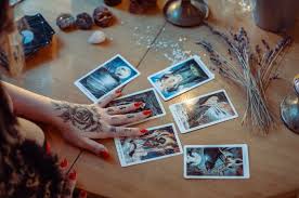 Selamat, shio ular ketiban rejeki nomplok! Nasib Aquarius Dan Scorpio Hari Ini Minggu 21 Maret 2021 Sesuai Ramalan Zodiak Scorpio Produktif Aquarius Indotrends Id